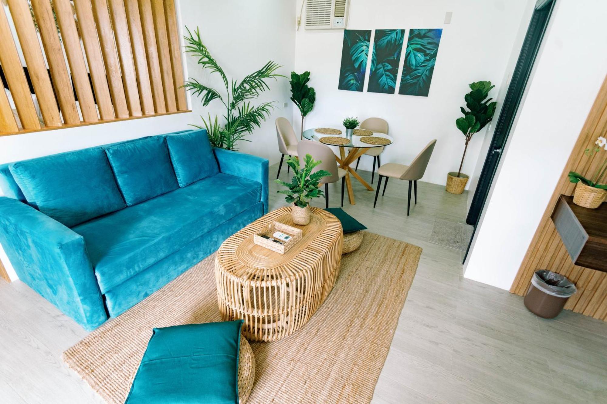 3 Peaks Resort & Boutique Hotel Lipa City Bagian luar foto